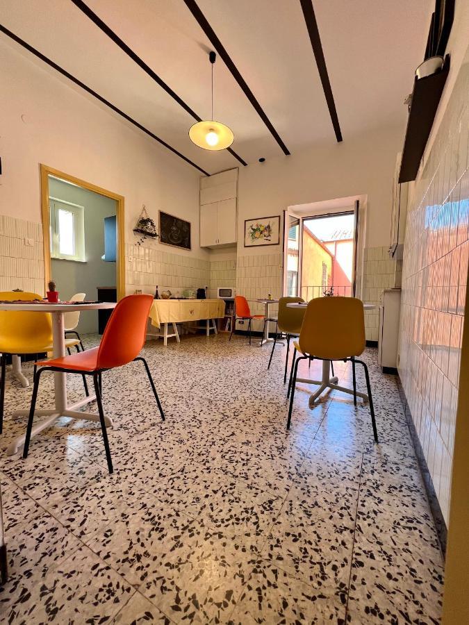 B&B Letterario Palazzo Pistocchi แตราโม ภายนอก รูปภาพ