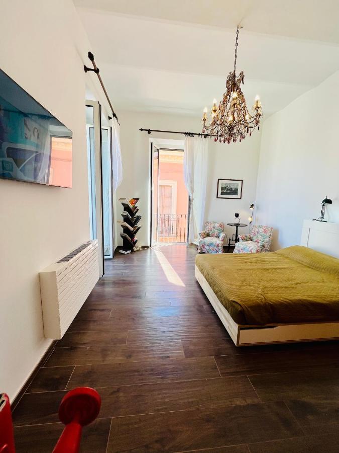 B&B Letterario Palazzo Pistocchi แตราโม ภายนอก รูปภาพ