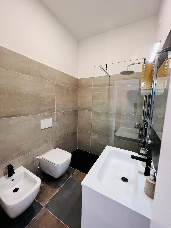 B&B Letterario Palazzo Pistocchi แตราโม ภายนอก รูปภาพ
