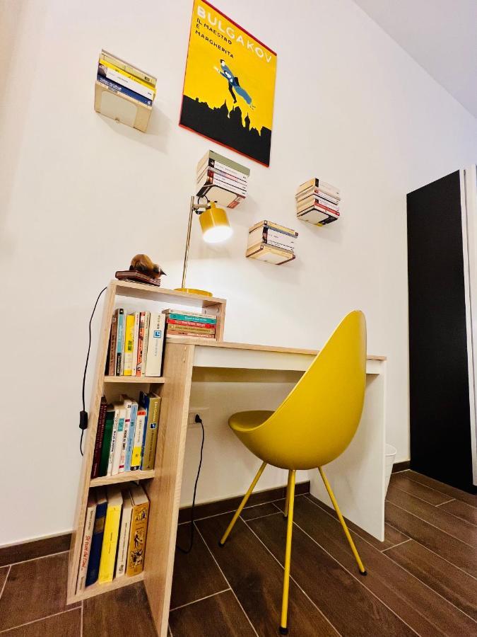 B&B Letterario Palazzo Pistocchi แตราโม ภายนอก รูปภาพ