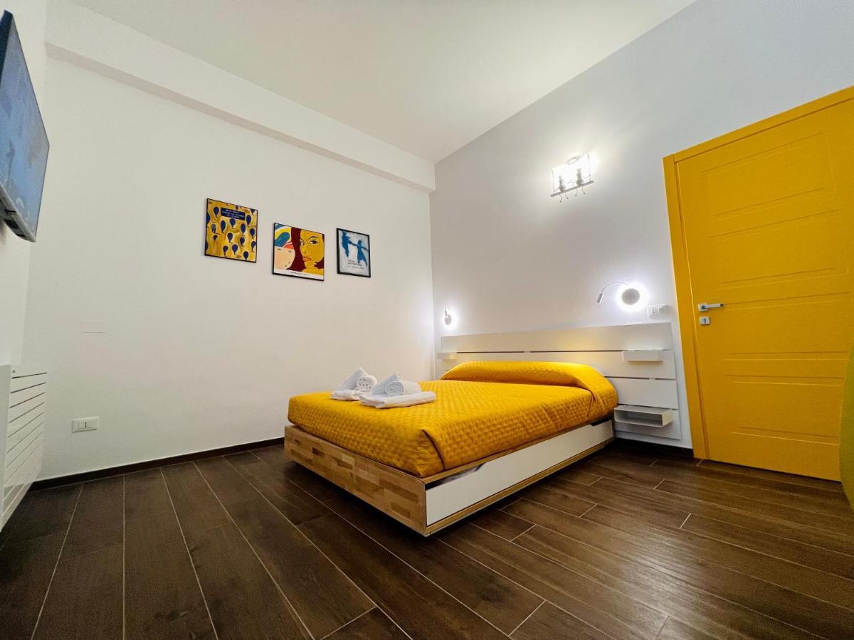 B&B Letterario Palazzo Pistocchi แตราโม ภายนอก รูปภาพ