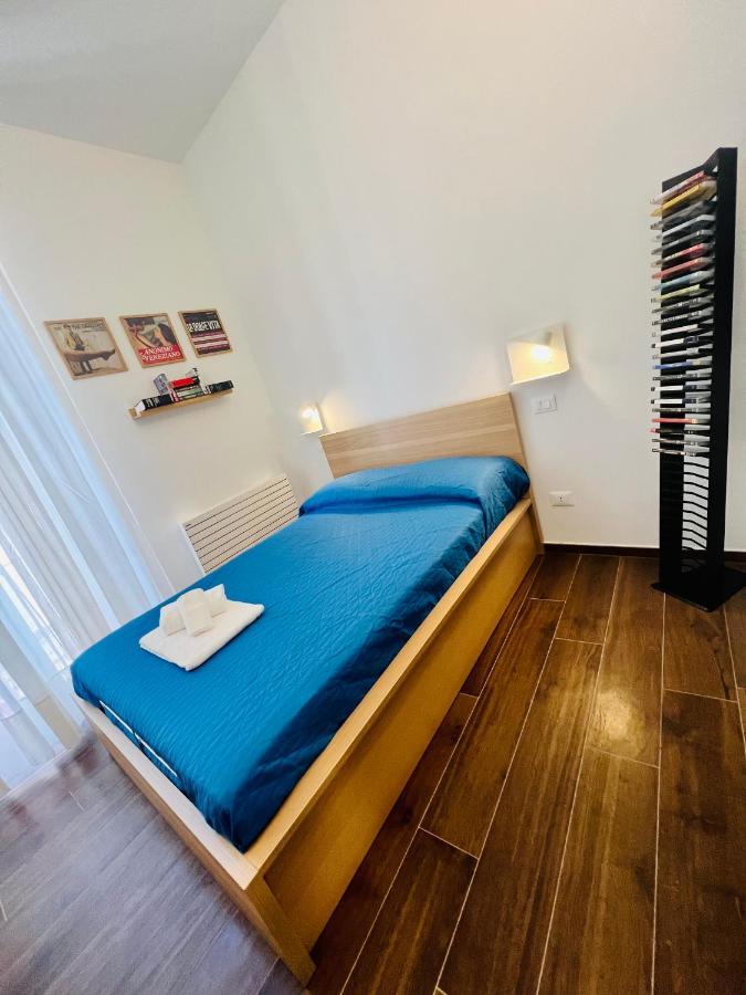 B&B Letterario Palazzo Pistocchi แตราโม ภายนอก รูปภาพ