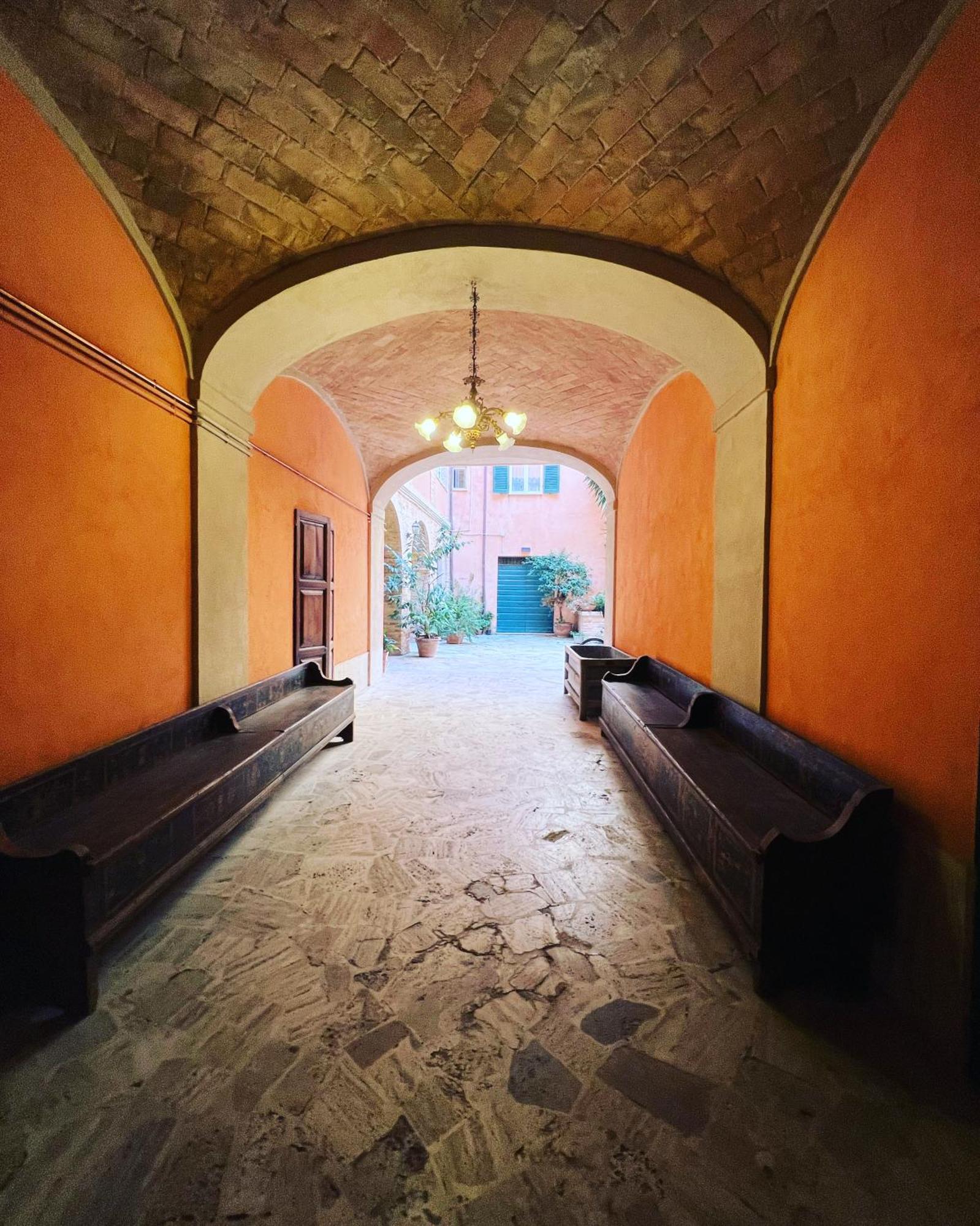 B&B Letterario Palazzo Pistocchi แตราโม ภายนอก รูปภาพ